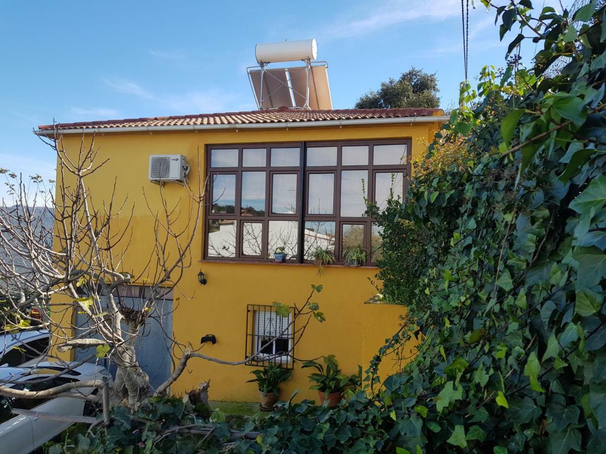Cortijo De La Cruz Villa Iznajar Exterior photo